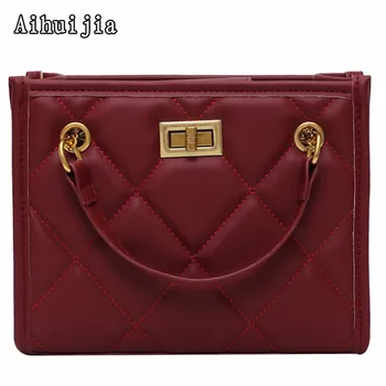 

2020 Ladies Solid Color Shoulder Messenger Bag Fashion High Quality Solid Color Leather Handbag Designer Plaid Chain Clutch Bags