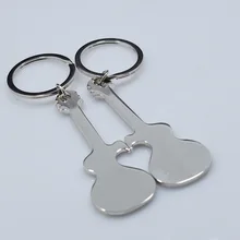 Металлическая блестящая боковая открывашка для бутылок в виде гитары креативный брелок модный музыкальный подарок брелок с логотипом