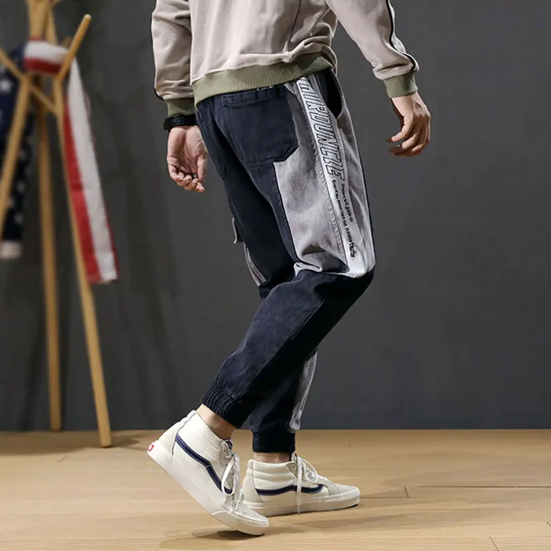 Promo Fashion Streetwear Men Jeans Green Loose Fit Spliced Designer Big Pocket Cargo Pants Harem Trousers Hip Hop Jeans Men Joggers