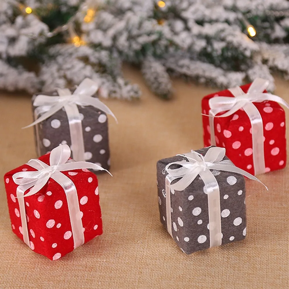 6pc/set Christmas Ornaments Dots Fabrics Decorations Cartoon Pendant Christmas Tree Accessories Dress Up Balls