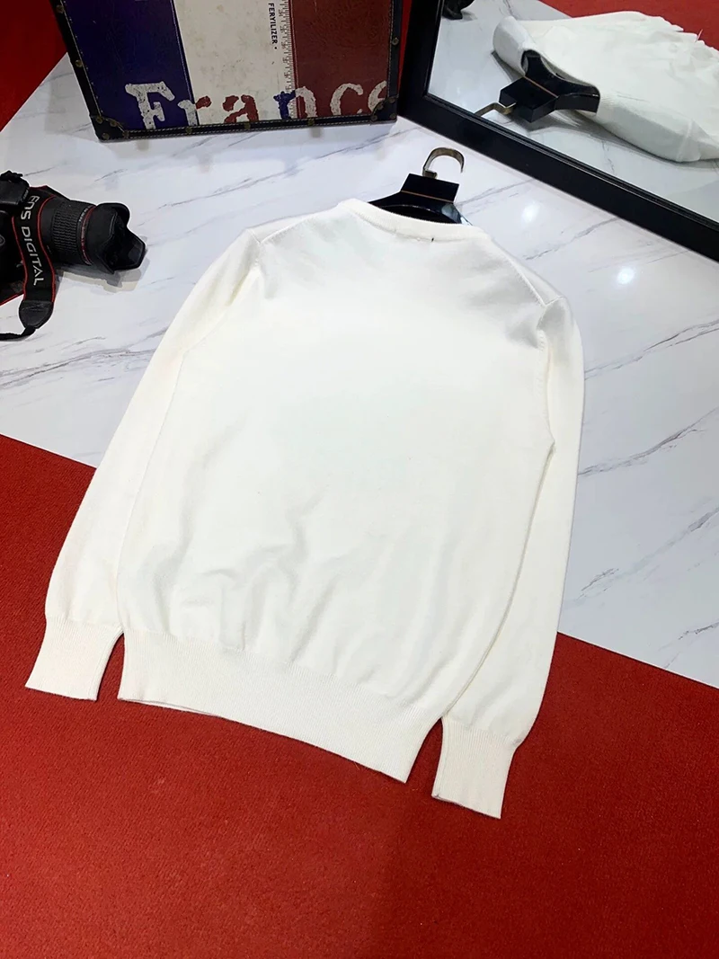 Super Cashmere Winter Men's New Hot Diamond Design Custom Youth Simple Solid Color Black And White Warm Sweater
