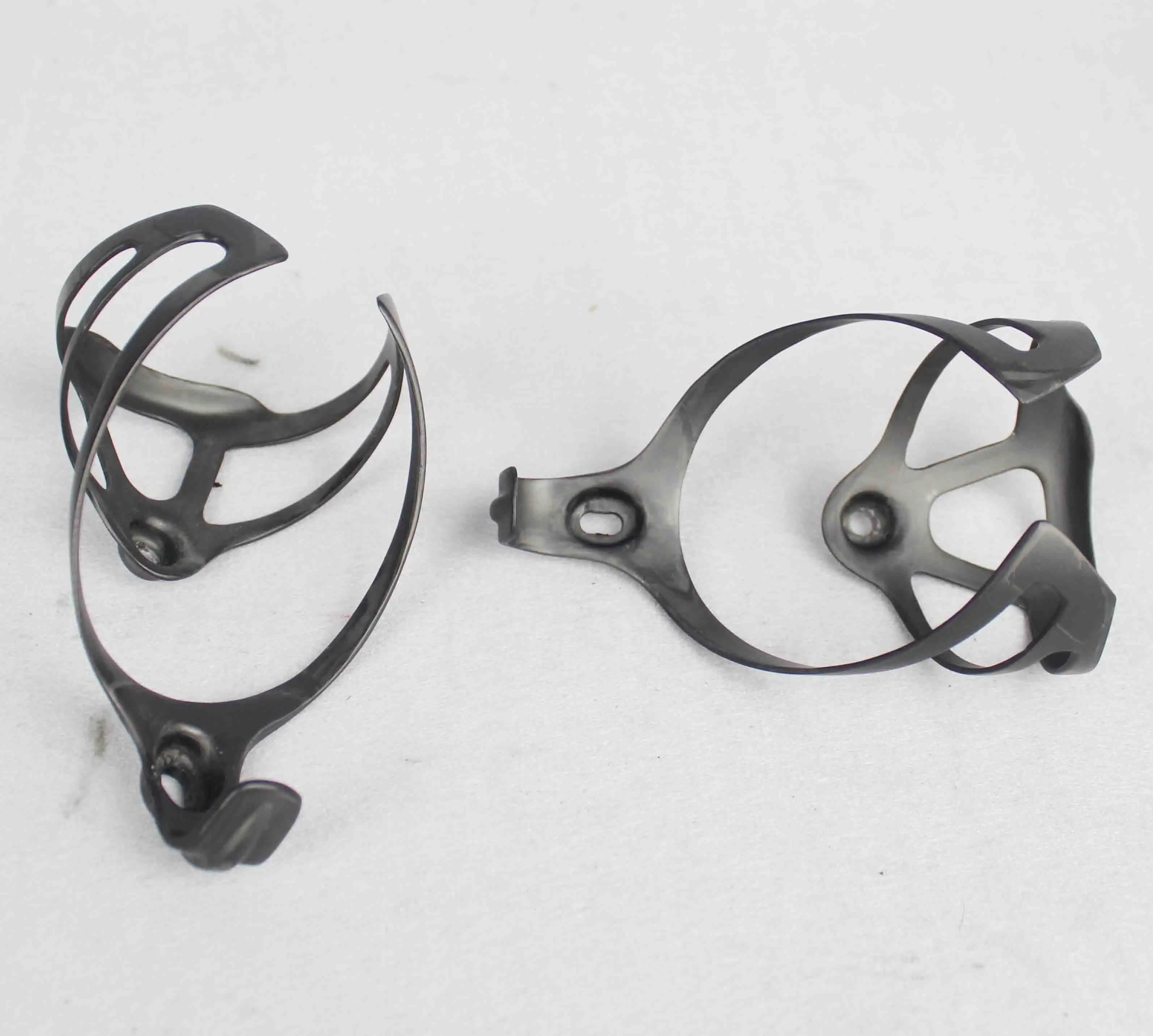 Суперлегкая карбоновая клетка менее 18 г Аксессуары для велосипеда держатель