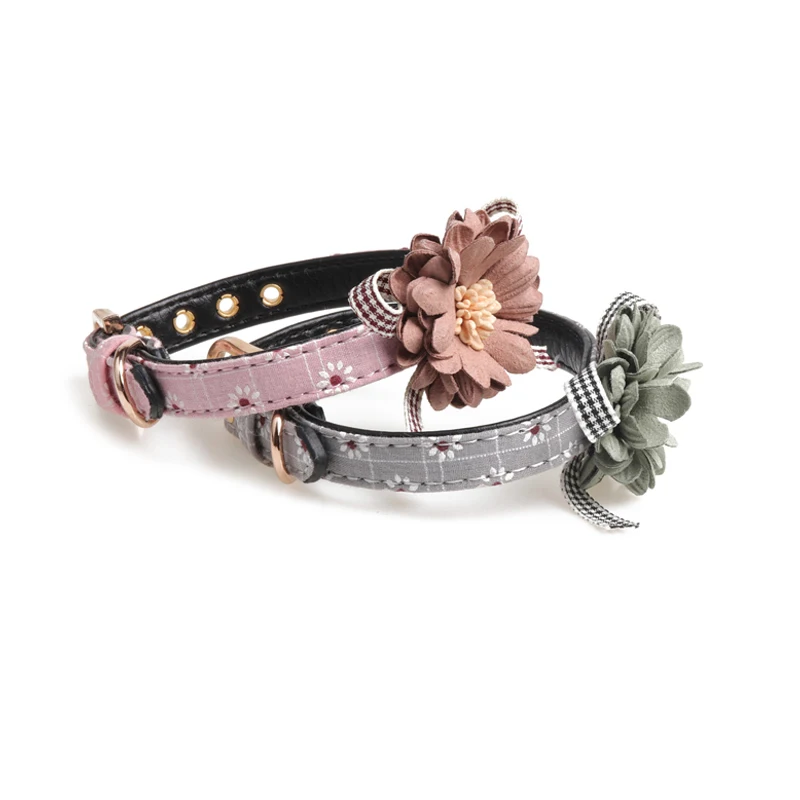 Adjustable PU Material Dog Collar Cat Collar Flower Fashion Style Collar For Medium Small Dogs Necklace Cats Necklace 2 Colors