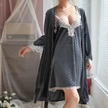 Сексуальная эротическая женская пижама, однотонная Беспроводная ночная рубашка без оправы, шелковое нижнее белье, женская пижама, комплект с кружевным халатиком