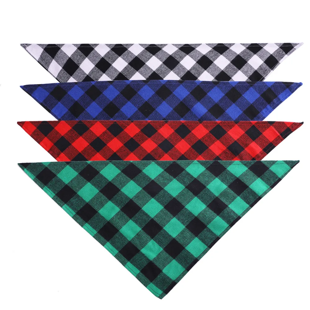 Christmas Pet Dog Adjustable Bandanas Pet Collar Scarf Bib Grooming Accessories Triangular Bandage for Small Medium Dogs Cats - Цвет: Многоцветный