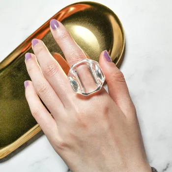 

Hip Hop AMB MM6 Ice Cube Resin Simple Ring Letter Fnger Rings Fashion Personal Bijoux Christmas Gift for Women Men