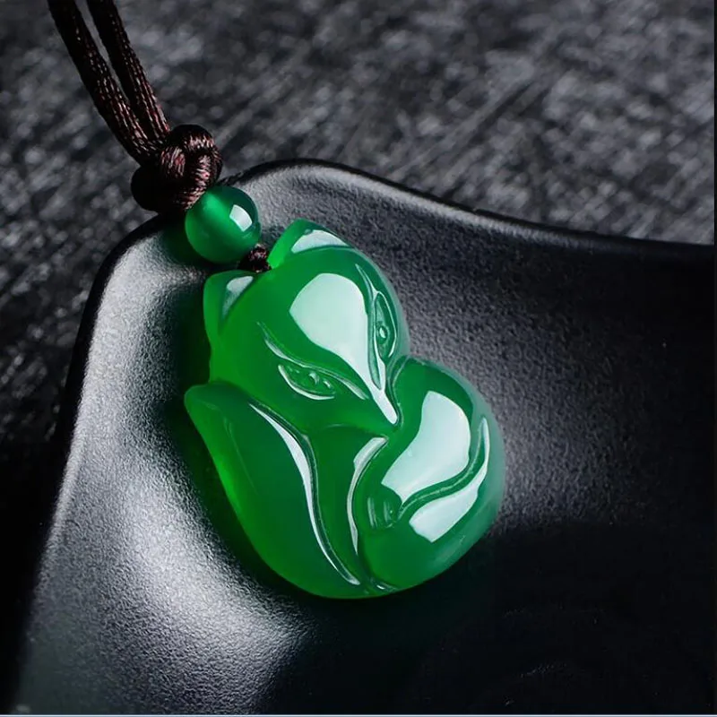 fine jewelry Natural chalcedony fox hanging prosperous marriage wholesale chalcedony sona pendant