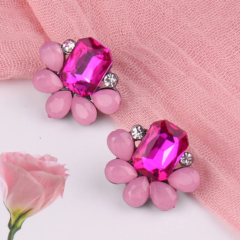 rose LUBOV разноцветные треугольные Цветочные Стразы серьги-гвоздики анти золотой пирсинг серьги трендовые женские свадебные украшения для вечеринки - Окраска металла: rose