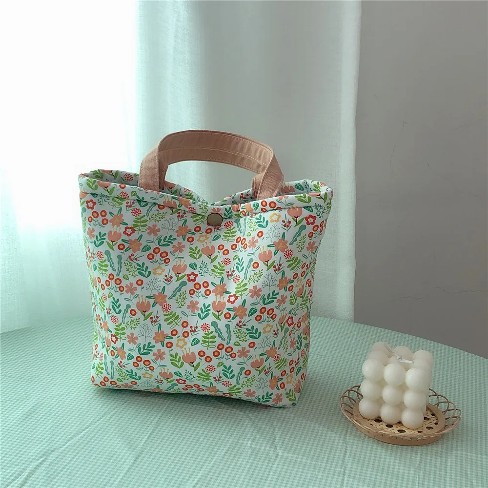 Маленькая сумка для девушек с цветами и фруктами женская летняя пляжная