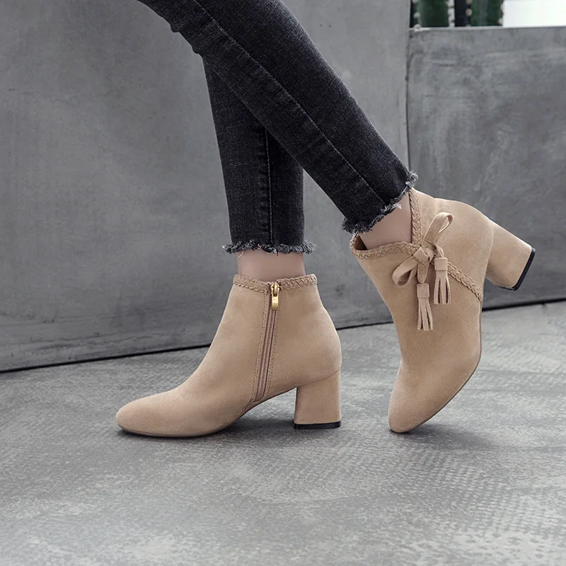 

Leather Boot Women's Autumn And Winter Bow High-Heel Block Heel Short Side Zipper Waterproof Platform Pointed-Toe Fashion Martin