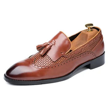 

37~48 Plus Size Mens Fringed Brogue Loafers Formal Shoes Italian Men Pointed Toe Slip On Plaid Tassel Dress Wedding Leather Shoe