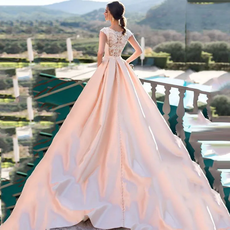 Eightree атласные свадебные платья с коротким рукавом Vestido de noiva Часовня Поезд свадебное платье с аппликацией Иллюзия платье для невесты без спинки