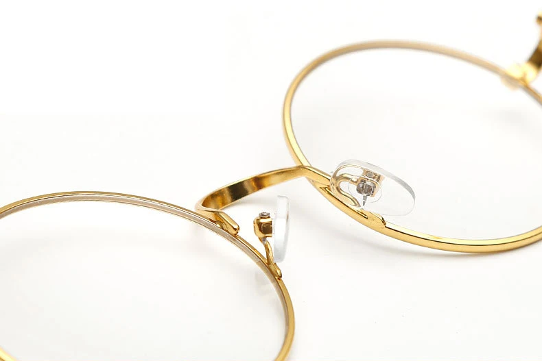 2603901841_1047298143_01