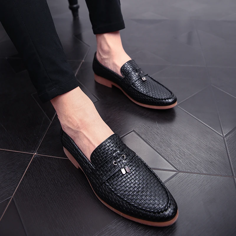 Fashion casual Shoes Loafers Men genuine Leather tassel Shoes Casual Breathable Business Shoes Zapatillas Hombre big size 47