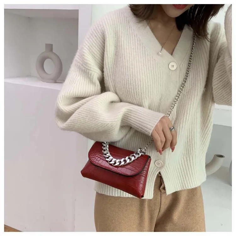 12885976298_220815544