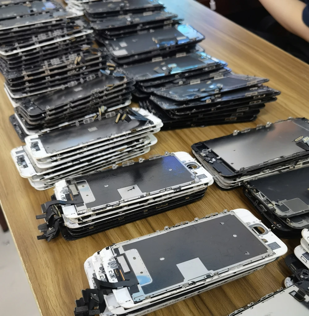 how to fix a broken lcd screen factory