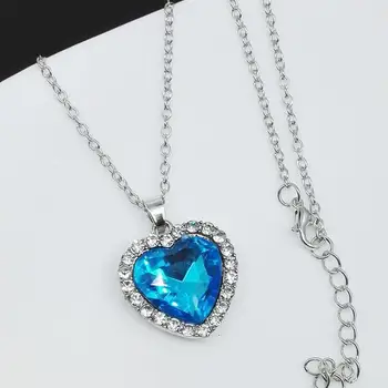 

Korean version of the popular zircon peach heart Titanic Ocean Heart necklace short chain item jewelry