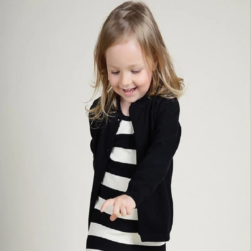 Свитер для девочек, хлопковое весеннее Детское пальто с открытым швом, детская одежда с круглым вырезом, черная однотонная повседневная одежда