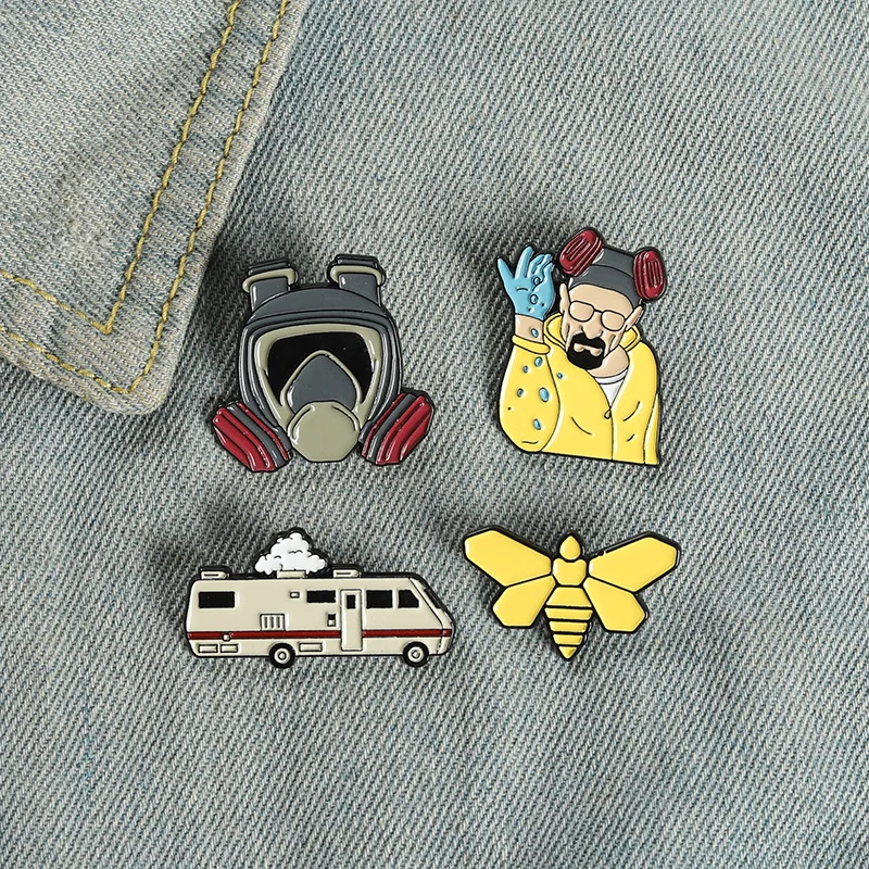

Punk Jewlery Mask Bee Bus Enemal Pin Brooches Lapel Badge Bag Cartoon Jewelry Gift for Kid Friend