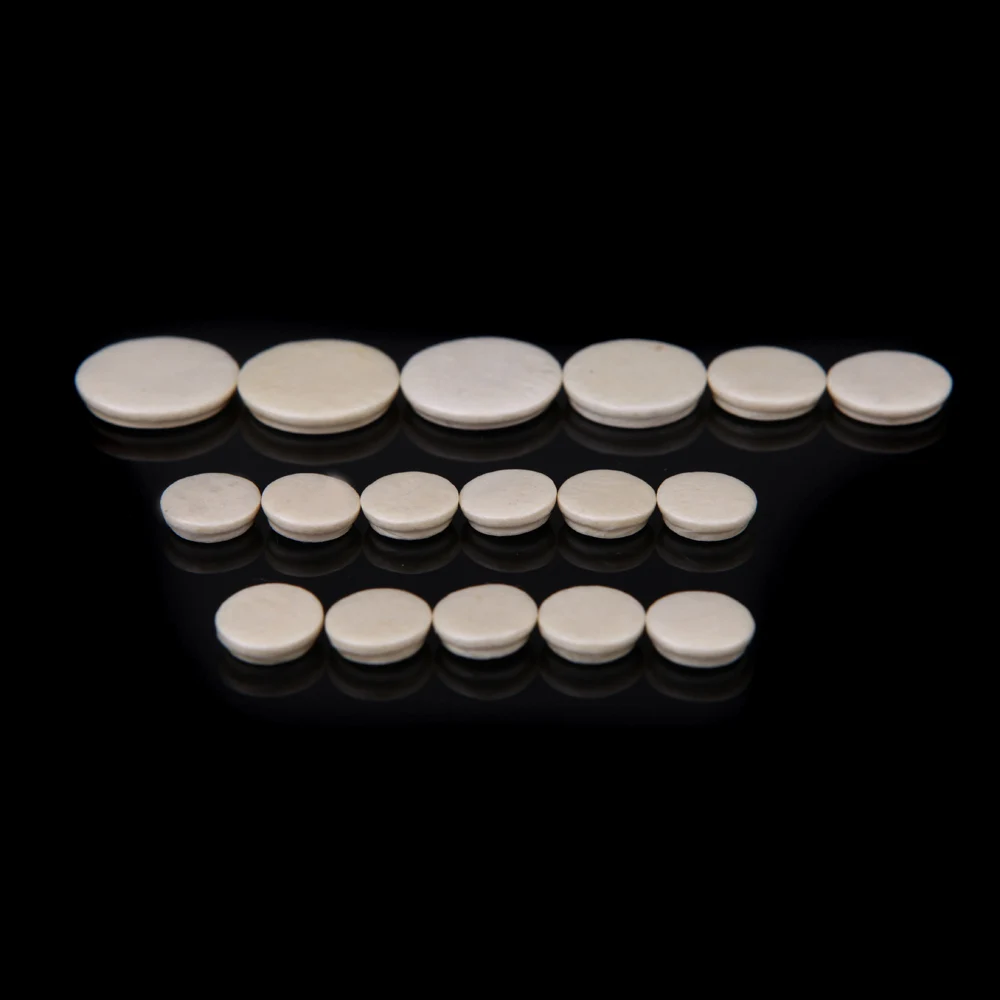 Белый 17pcs Clarinet Pads Replacement Durable Exquisite Clarinet Parts Wind Instrument Accessories White - Цвет: Белый