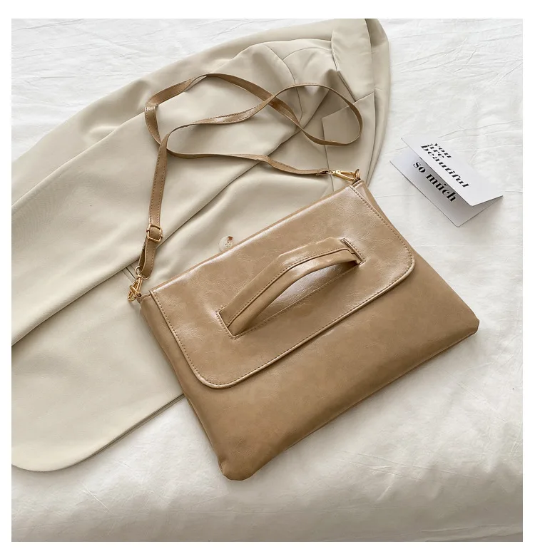 16935496012_1016502647