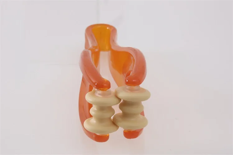 4585066084_428420258