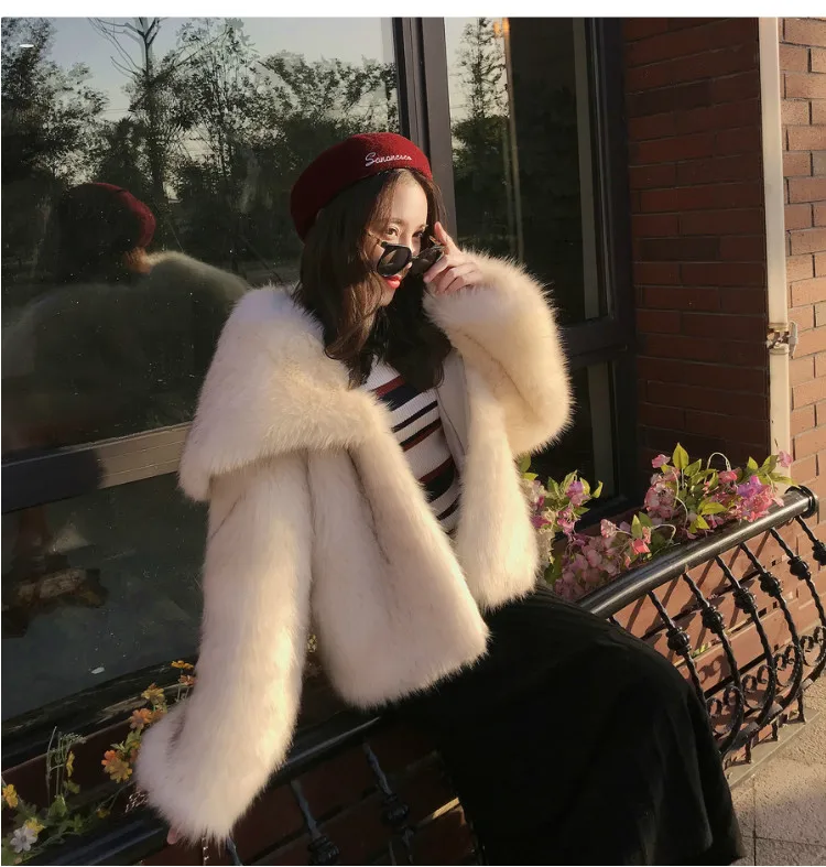New Arrival Fox Fur Jacket Women Winter Coat Short Thicken Big Lapel Warm Fur Coat Fashion Elegant Woman Fur Outwear