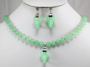 

fancy design! 7-8mm green jade necklace +jades pendant & earring