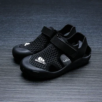 

Children Retro Summer Sandals Breathable Mesh Boys Sports Shoes Kids Soft Wearable Foot Protection Beach Sandals