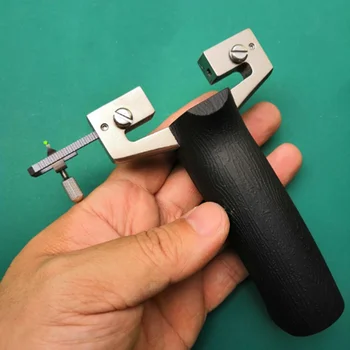 

Precision TC21 Titanium Alloy Slingshot Slingshot Outdoor Hunting Shooting Slingshot Powerful Flat Rubber Band Outdoor Sports