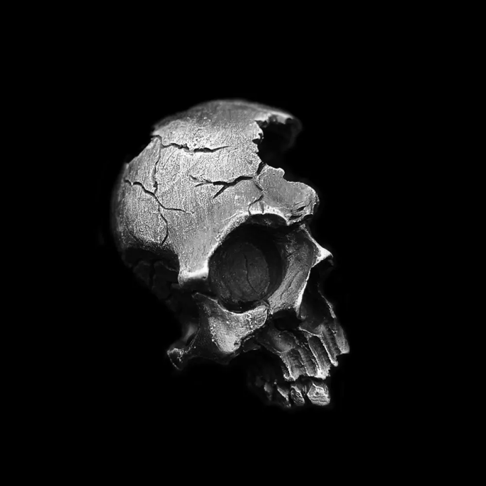 Broken-Damaged-Half-Face-Skull-Pendant-Necklace-Men-s-Fashion-Biker-Rock-Punk-Jewelry-Antique-Silver (1)