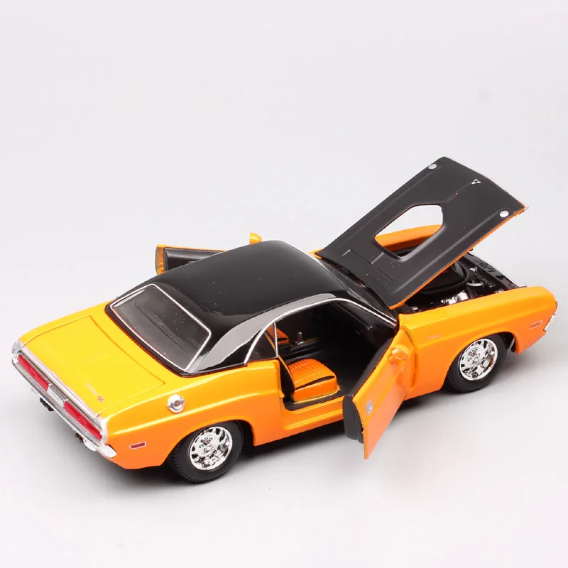 1:24 модель Maisto классический старый 1970 Dodge Challenger RT мускул автомобиль литье под давлением модель игрушки Спортивные Гонки Авто подарок миниатюрная коллекционная