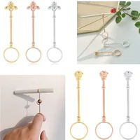 Vintage Cigarette smoking Finger Holder Ring Rack Rose Metal gold Clip 16/17mm Women Men Cigarettes Smoking Accessories Gift 1