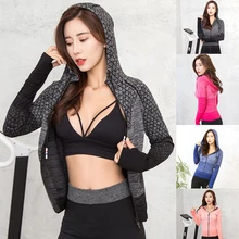 Новинка, спортивные женские быстросохнущие куртки для занятий йогой, бега, фитнесом, с длинным рукавом, на молнии, куртки с капюшоном, женские пальто