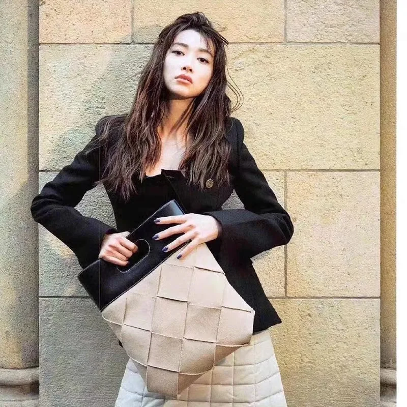 

Slip Tote In Calf Genuine Leather Flat Tote With Modern Maxi Weave Cut-out Handle Real Cowhide Fold Clutch Purses And Handbags