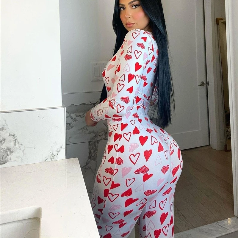 Mono con estampado de corazón de amor para mujer, mono informal de manga larga delgada con botón de abajo, pijama para adultos para el Día de San Valentín