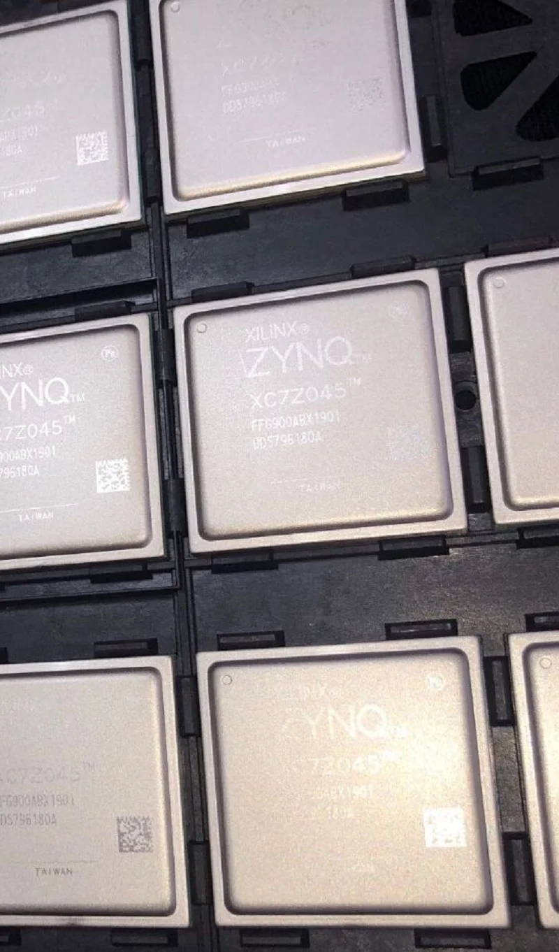 100% оригинальная и новая фотосессия XILINX XC7Z045 XC7Z045FFG900 BGA900 лучшее качество |