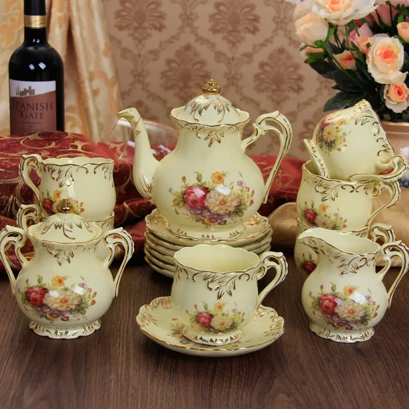 

Manufacturers European Style Ceramic 15 Head Gold Foil Coffee Set Afternoon Scented Tea Set Coffee Set Gift