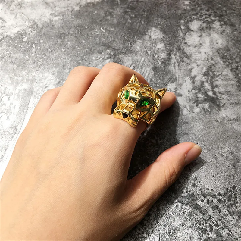 Trendy Hollow Leopard Animal Finger Ring Green Eyes Hollow Panther Heads Ring for Men Women High Quality Party Jewelry