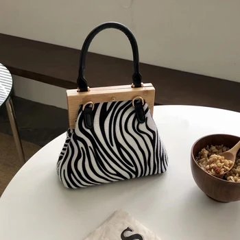 

2020 Women Mini Wood Clip Bags Fur Leopard Ladies Top Handle Handbag Brand Designer Zebra Female Crossbody Shoulder Bag Whole