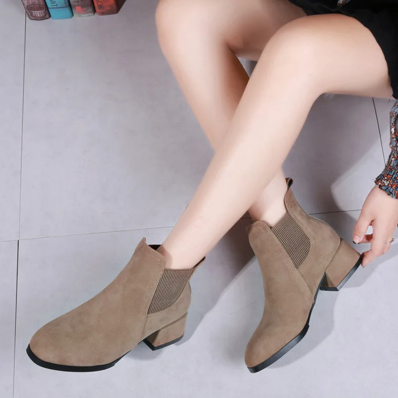

2019 new autumn and winter Fashion Boots Female Shoes For Women's Adult Casual Ankle Comfortable Short Plush Footwear J13-4