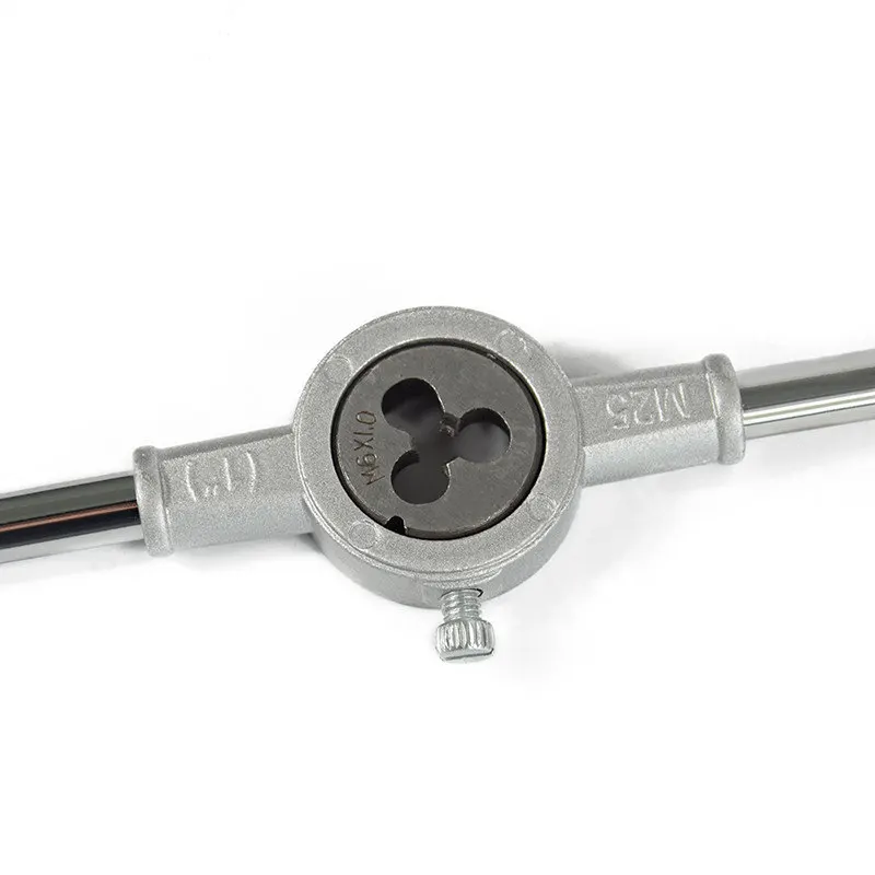 7413865078_1405492178