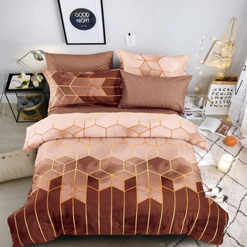 

New Arrival Classical Geometric Cover Concise Style Soft Quilt Bedding Kit Multi Size Golden Line With Pillow Case Slipcovers