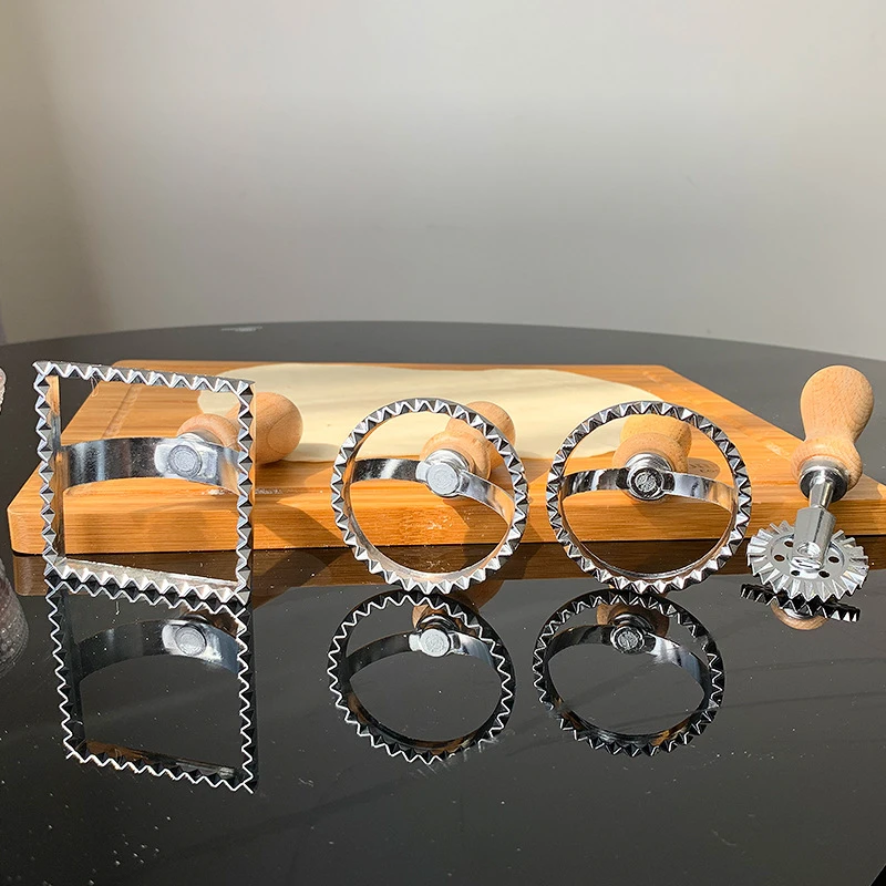 Description Picture 4 of itemCookie Cutter Ravioli Pasta Tools 304 Stainless Steel Cokies Mold Ravioli Maker Cutters Square Round Pizza Cutting Wheel Tools