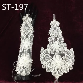 

2020 new white bride fingerless gloves hand beaded with diamond lace gloves