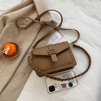 

Original Design Fall/winter 2020 HOT Square Bag Wide Shoulder Bag Messenger Bag Fashion Casual Joker Portable Handbag Armpit Bag