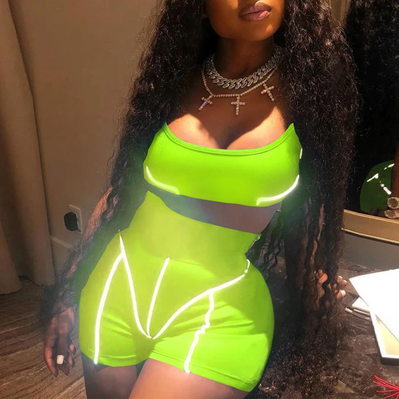 

2019 Summer Women's Reflective Biker Shorts Set High Waist Shorts Sexy Neon Tops Sports Wear Set Female Streetwear 2 Piece Set