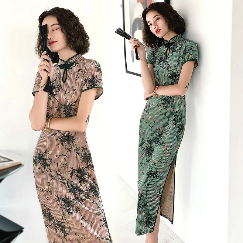 

Sheng Coco Ladies Elastic Long Cheongsam Dripping Collar Velvet Chinese Dresses 4XL Retro Green Flowers Chipao Vintage Dress