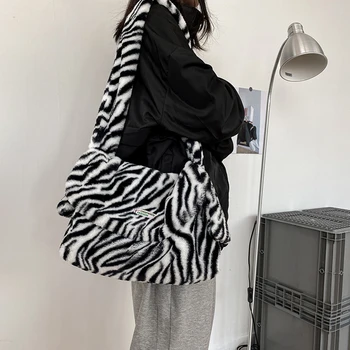 

Plush Big Capacity Messenger Bag Satchels Vintage Zebra Pattern Shoulder Handbag Popular Simple Female Daily Bag