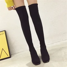Черные ботфорты выше колена; женские облегающие высокие сапоги из эластичной ткани; коллекция года; модные зимние женские высокие сапоги на высоком каблуке
